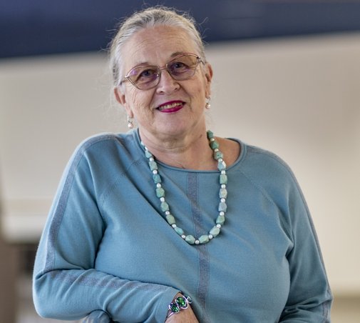 Portrait von Elisabeth Knebel