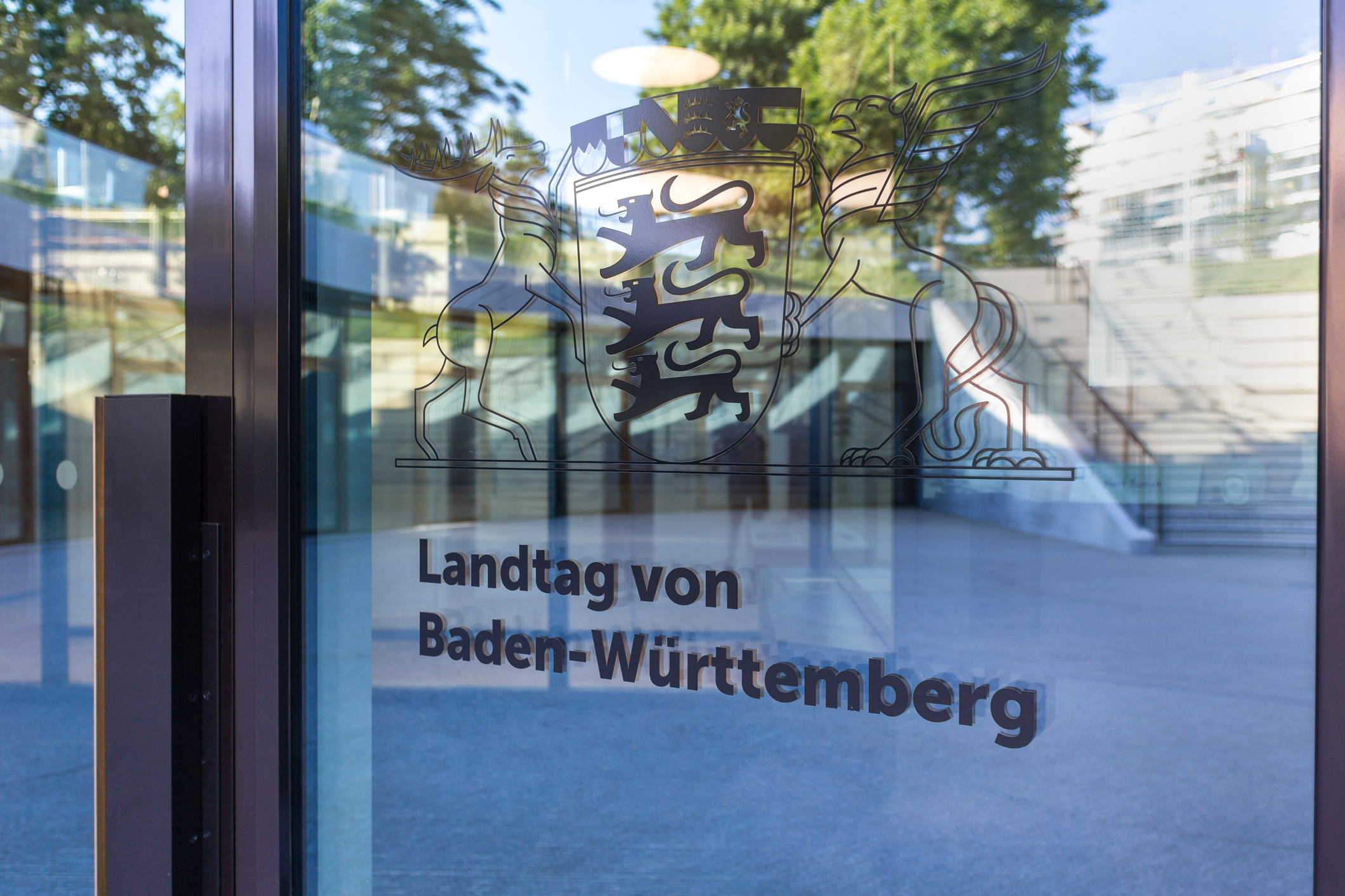 Glast&uuml;re mit Aufdruck "Landtag von Baden-W&uuml;rttemberg"