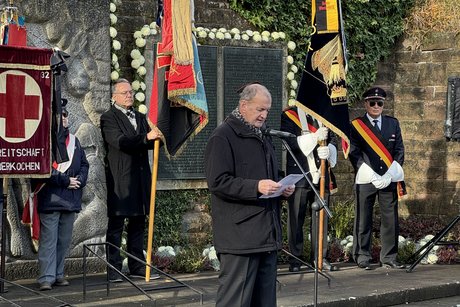VdK Vorsitzender bei der Ansprache Gedenkrede