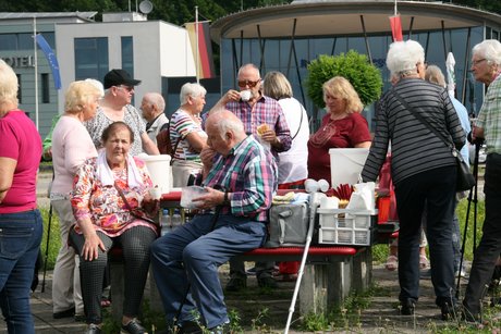 Kaffee, kalte Getränke, leckere Seelen - alles vorhanden