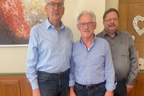 Begrüßung von Helmut Gollmann als Mitglied Nummer 200 im Ortsverband