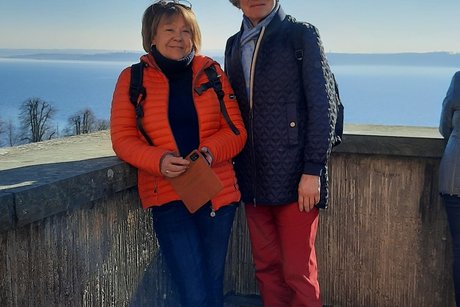Margaretha und Margarete auf dem Vorplatz Kloster Birnau