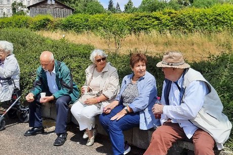 VdK'ler bei der Mittagspause