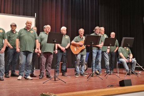 Winter-/Adventsfeier 2025 - O'Greenwood (irischer M&auml;nnerchor aus Obrigheim)