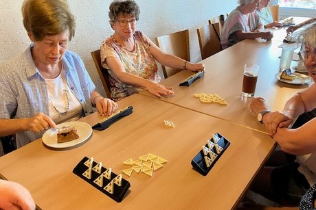 Teilnehmer an 1 Tisch