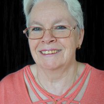 Juanita Kurczynski, Beisitzerin