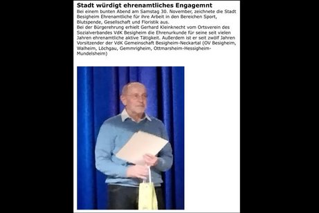 Im oberen Teil die Meldung der Urkundenverleihung. Darunter ein Bild des Vorsitzenden bei der Ehrung.