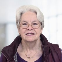 Juanita Kurczynski, Beisitzerin