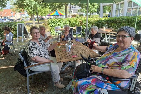 Karin Breunig und Gerda Mußgnug
