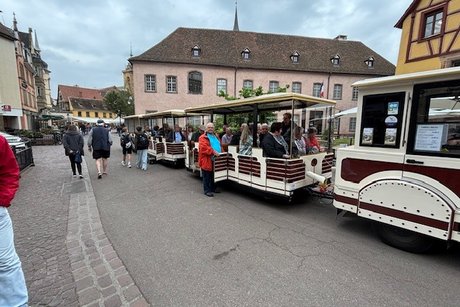 Ausflugs-Züglein Le Petit Blanc in Colmar - Möglichkeit zur Stadtrundfahrt