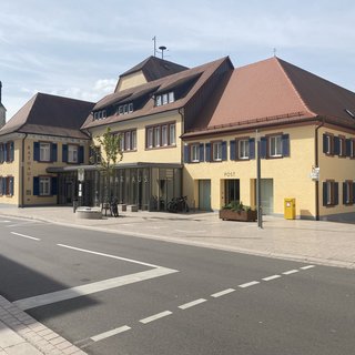 ein Bild vom Rathaus von Seelbach