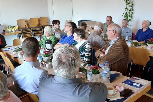 Jahreshauptversammlung in der Sandb&uuml;hlhalle Foyer