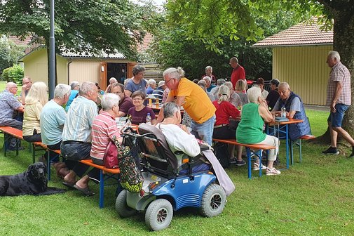 Sommerfest am Waldrand