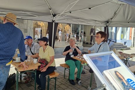 VdK'ler im VdK Stand