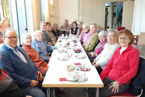 VdK-Cafe-T&uuml;rmle mit Kaffee, Kuchen und Gespr&auml;che