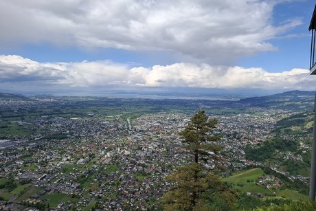 grandiose Aussicht vom Karren Richtung Bodensee