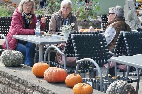 VdK'ler beim gem&uuml;tlichen Kaffee