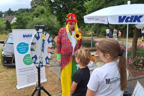 VdK Clown mit dem Glücksrad