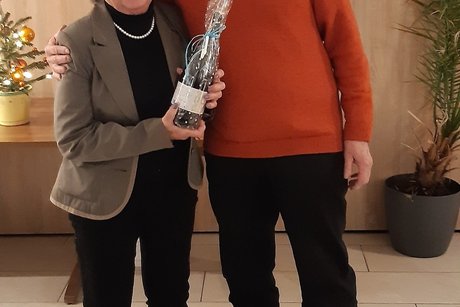 auf dem Bild sieht man die Ehrung von Johannes Speer