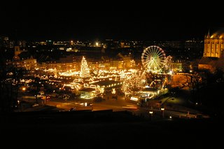 Erfurter Weihnachtsmarkt bei Nacht