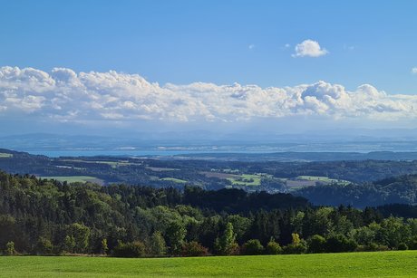 Panoramablick Berggasthof Höchsten in Illmensee