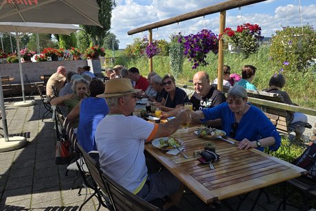 gemütliches Beisammensein Gemütliches Beisammensein im Seeräuber Insel Reichenau