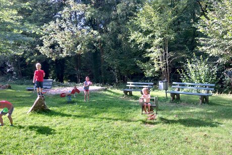 Gumbe-Fest des VdK Michelbach und wie man sieht, haben auch unsere J&uuml;ngsten viel Spa&szlig;!