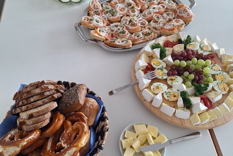 Fr&uuml;hst&uuml;ck