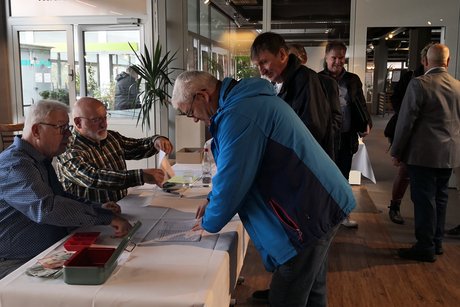 Kreisverbandskonferenz 2025: Eintreffen der Teilnehmer