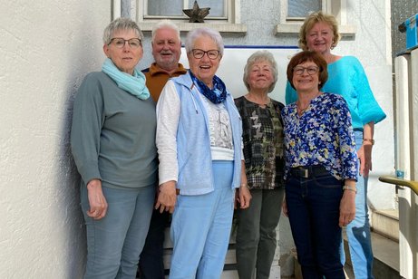 Vorstand gewählt 2024: Isolde Wodarz, Fritz Traub, Gisela Strauß, Christa Traub, Helga Schmidgall, Margit Waldbüßer (von links nach rechts)