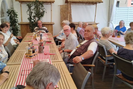 Ein schmackhaftes Mittagessen Mittagessen