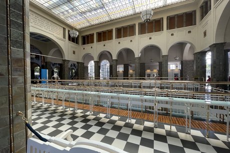 In der Wandelhalle gibt es das "leckere" Heilwasser