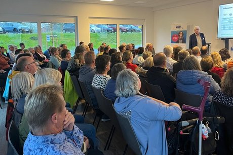 &bdquo;Gro&szlig;es Interesse beim B&uuml;rgerTreff des VdK: Die Begegnungsst&auml;tte war bis auf den letzten Platz gef&uuml;llt.&ldquo;