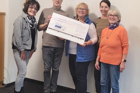 Martina Heizmann (Heimleitung), Michael Schlosser (Geschäftsleitung), Patricia Nolle, Anja Lehmann, Jutta Killig (VdK OHB)