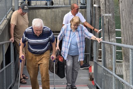 beim Verlassen des Schiffes