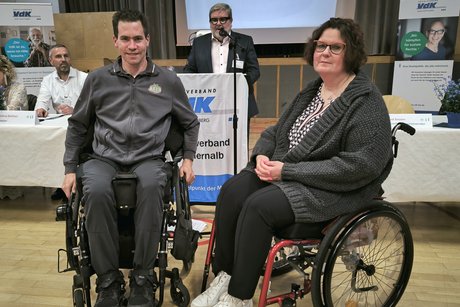 Ute Tatzel-Nowel und Oliver Kern berichten über die Barrierefreiheit