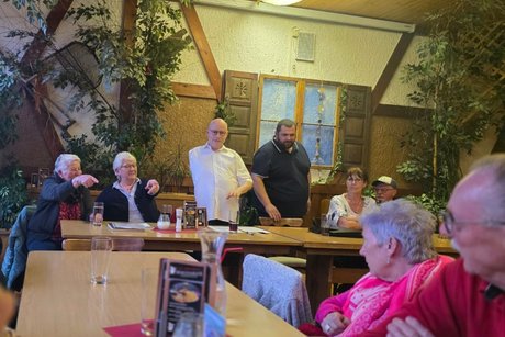 Neuwahlen und Ehrungen