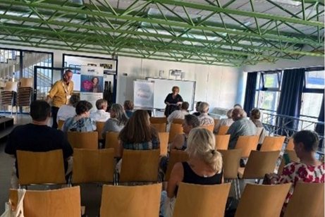 Bild des Publikums beim Fachvortrag