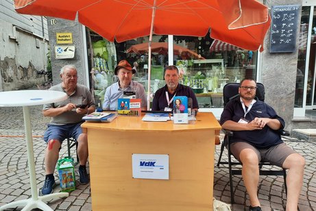 vl.: Reinhold Strecker v. OV Ohmden, Gerald Winkle v. OV Holzmaden, Jürgen Heiner u. Martin Jauß v. OV Weilheim/Teck