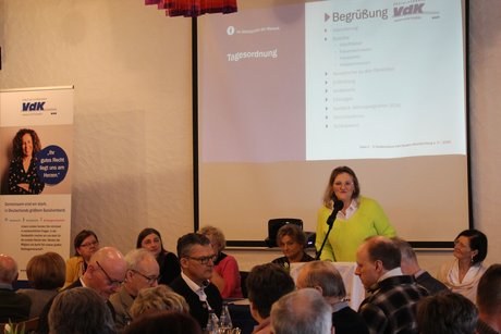 Begr&uuml;&szlig;ung durch Annerose Kirchvogel 1. Vorsitzende