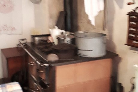 Alter Ofen