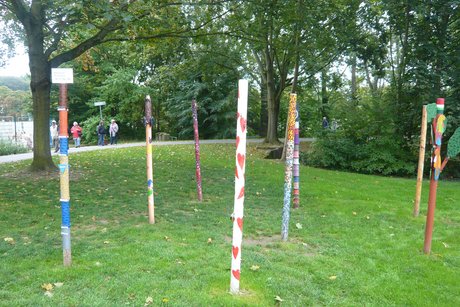 Handbemalte gestaltete Pfosten