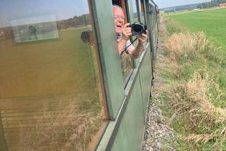 Unser Fotograf geniest die Fahrt