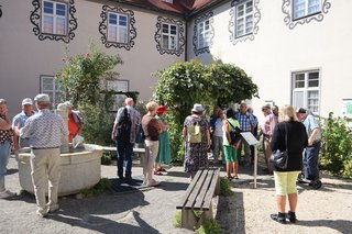 Frührung durch den Käutergarten im Kneippmuseum