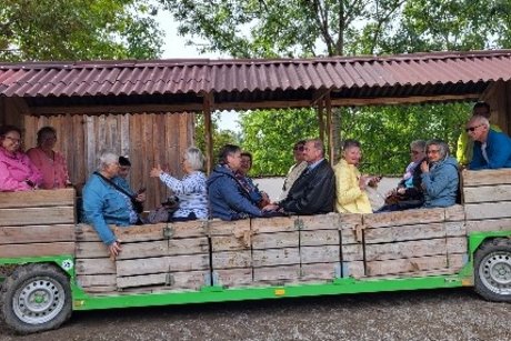 Der Wagen wurde voll geladen.... Rundfahrt