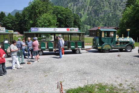 Abfahrt Richtung Busparkplatz