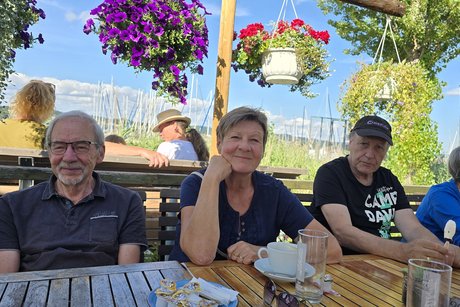 gemütliches Beisammensein Gemütliches Beisammensein im Seeräuber Insel Reichenau