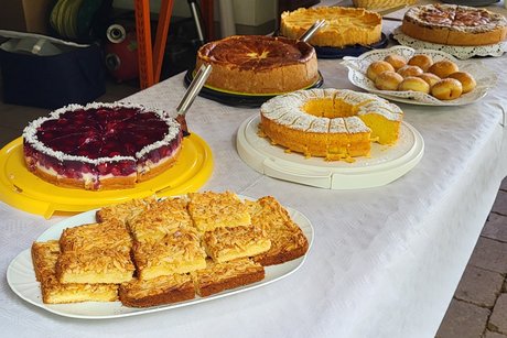 Bild der Kuchentafel ... einfach lecker