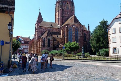 Blick zur Kirche von Wissembourg.