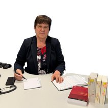 Theresia Bernhard